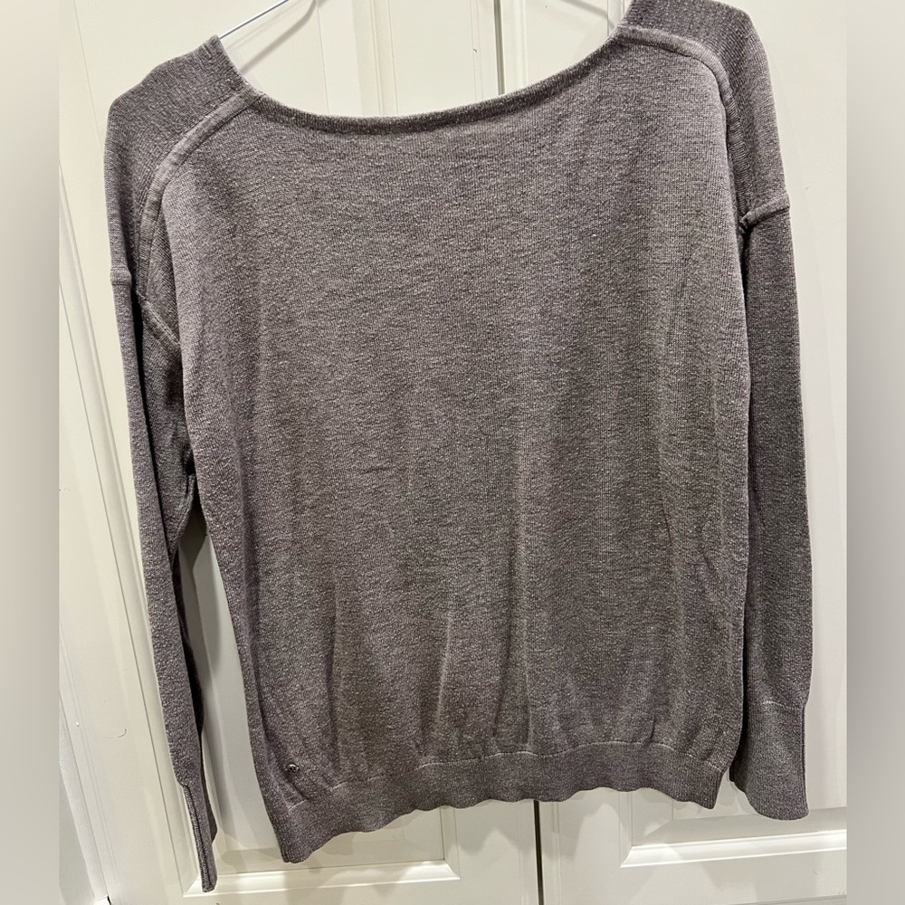 Lululemon sweatshirt